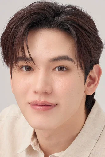 New Thitipoom Techa-apaikhun
