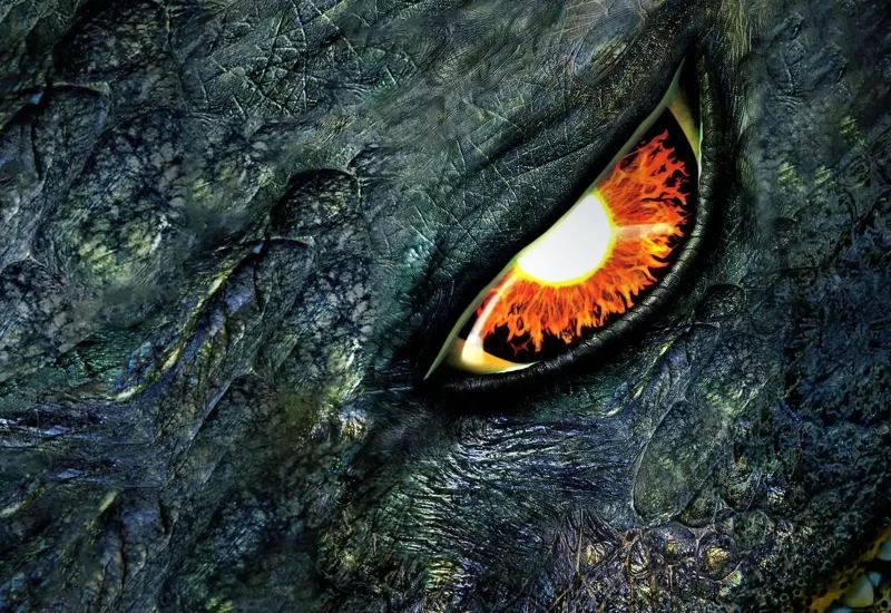 Em "Godzilla", uma enorme criatura, produto de uma explosão nuclear, dirige-se à ilha de Manhattan, provocando uma destruição profunda e assombrosa. Um cientista, um repórter de TV e um corretor de seguros francês unem suas forças com o exército dos Estados Unidos para desvendar o mistério que está por trás da impressionante criatura.