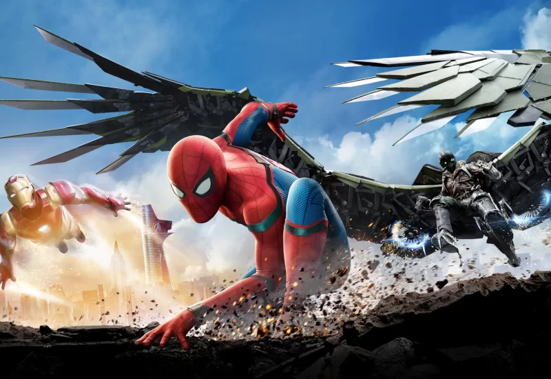 Em "Homem-Aranha: De Volta ao Lar", depois de lutar ao lado dos Vingadores, chegou a hora do jovem Peter Parker voltar para casa em Nova York ao lado de sua tia May. Sob o olhar atento do mentor Tony Stark, Peter começa a abraçar sua nova identidade como Homem-Aranha e combate diariamente pequenos crimes nas redondezas. Ele acredita que encontrou a missão de sua vida quando o terrível vilão Abutre surge ameaçando a cidade. O problema é que a tarefa não será tão fácil como ele imaginava.
