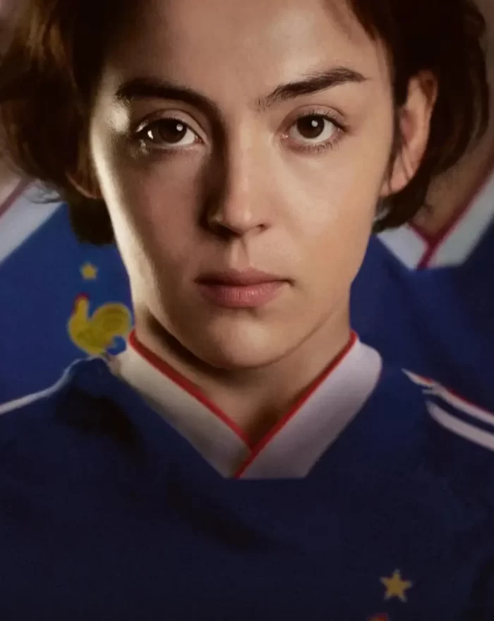 Em "Marinette", Marinette Pichon foi a primeira jogadora de futebol francesa a ingressar na competitiva liga americana. Descoberta aos cinco anos de idade, ela precisou enfrentar uma infância difícil e superar uma série de desafios para realizar o sonho de se tornar uma das melhores jogadoras do planeta.