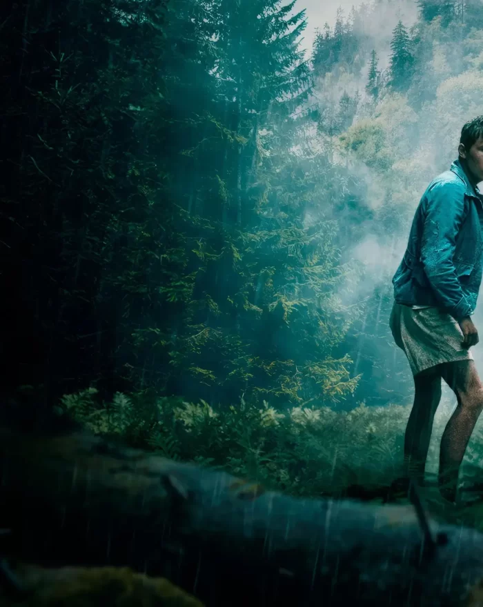 Baseado no livro de mesmo nome, o filme "Perdido na Montanha" conta a inspiradora história de Donn Fendler, um menino de 12 anos que, separado de sua família por uma tempestade veloz, precisa lutar para permanecer vivo durante sua aventura de nove dias perdida no sertão do Maine.