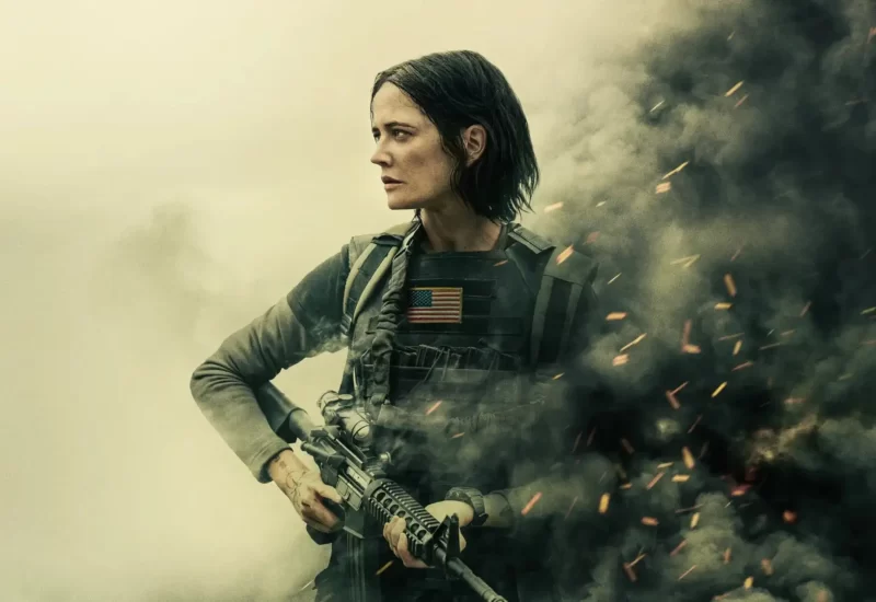 Em "Anjos do Deserto", quando um grupo de adolescentes é feito refém no Afeganistão, Jake, um soldado americano, une forças com um comando de mulheres para libertá-las. O plano: ganhar a confiança dos terroristas fazendo-se passar por membros de uma organização humanitária. Mas traições, tragédias e fantasmas do passado de Jake complicam o resgate nessa missão de vida ou morte.