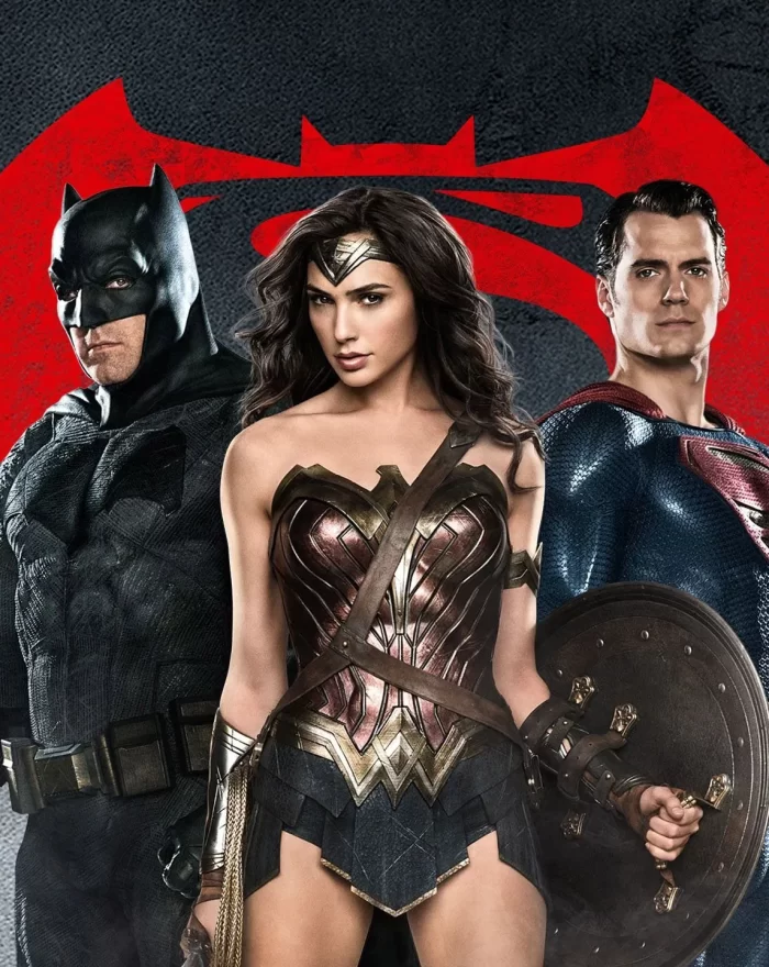 Em "Batman vs Superman: A Origem da Justiça (Edição Definitiva)", temendo que as ações de um super-herói divino não tenham sido controladas, o formidável e vigoroso vigilante de Gotham City enfrenta o salvador mais reverenciado e moderno de Metrópolis, enquanto o mundo luta com o tipo de herói que realmente precisa. E com Batman e Superman em guerra um contra o outro, uma nova ameaça rapidamente surge, colocando a humanidade em maior perigo do que nunca antes. Com Ben Affleck, Henry Cavill, Gal Gadot, Amy Adams, Jesse Eisenberg, Laurence Fishburne, Jeremy Irons, Diane Lane, Holly Hunter, Kingsley Ben-Adir, Callan Mulvey, Tao Okamoto, Jason Momoa e Ray Fisher.