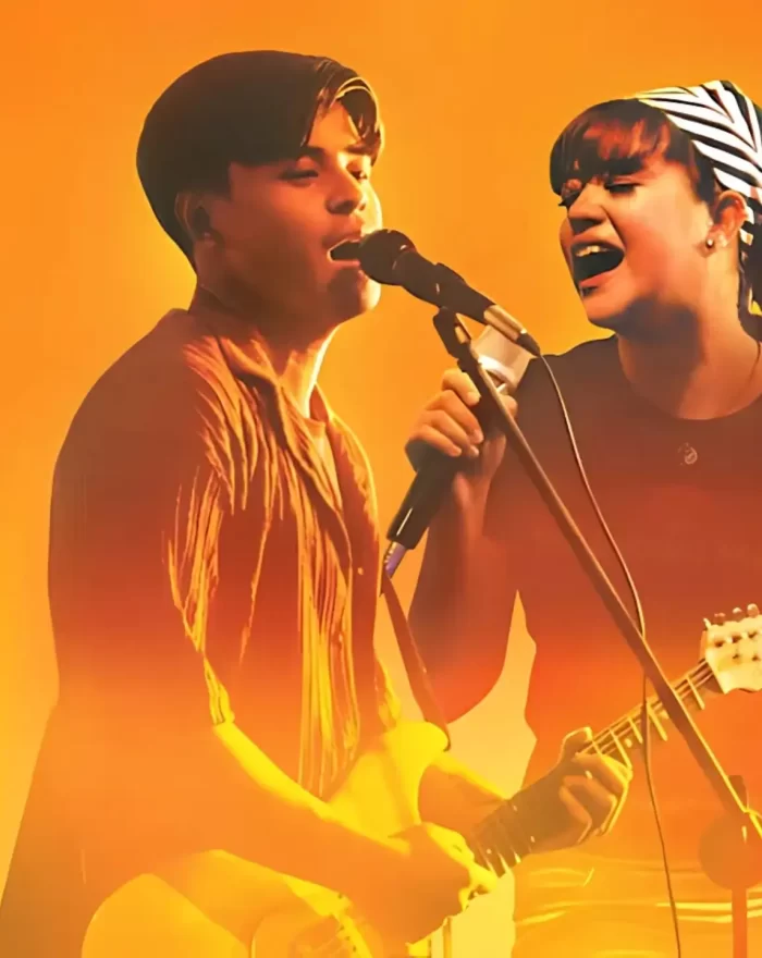 Em "One Hit Wonder", quando grandes sonhos encontram segundas chances, dois sonhadores, Entoy e Lorina, buscam a fama no mundo do POP dos anos 90. Será que eles conseguirão? Com Khalil Ramos, Sue Ramirez, Romnick Sarmenta, Gelli De Belen, Gladys Reyes, Vivoree Esclito, Lilet, Matt Lozano e Victor Medina.