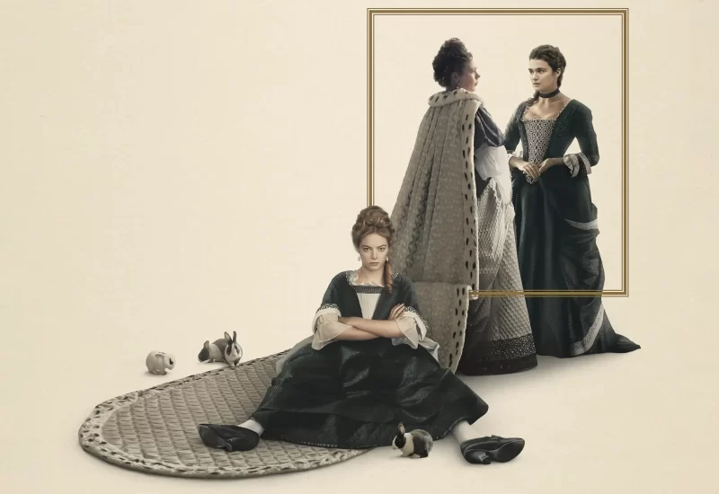 Em "A Favorita", Na Inglaterra do século 18, Sarah Churchill, a Duquesa de Marlborough exerce sua influência na corte como confidente, conselheira e amante secreta da Rainha Ana. Seu posto privilegiado, no entanto, é ameaçado pela chegada de Abigail, nova criada que logo se torna a queridinha da majestade e agarra com unhas e dentes a oportunidade única. Com Emma Stone, Olivia Colman, Rachel Weisz, Nicholas Hoult, Joe Alwyn, Mark Gatiss, James Smith e Jenny Rainsford.