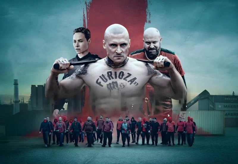 Em "Furioza 2", após um assassinato, o novo líder da Furioza, Golden, toma as rédeas de sua gangue violenta e assume um novo foco entre as fronteiras. Com Mateusz Banasiuk, Weronika Książkiewicz-Nathaniel, Szymon Bobrowski, Pola Gonciarz, Łukasz Simlat, Mateusz Banasiuk, Cezary Łukaszewicz, Wojciech Zieliński e Konrad Eleryk.