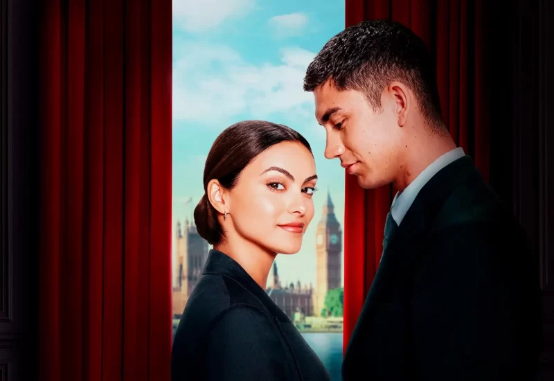 Em "Upgrade: As Cores do Amor", Ana, aspirante a curadora de arte, é inesperadamente promovida para a primeira classe em um voo para uma viagem de trabalho de última hora para Londres. Ao se acomodar neste estilo de vida mais confortável na cabine da primeira classe, ela conhece o bonito e rico William e decide viver a fantasia um pouco mais do que deveria. Com Camila Mendes, Archie Renaux, Marisa Tomei, Lena Olin, Anthony Stewart Head, Thomas Kretschmann, Grégory Montel, Rachel Matthews e Fola Evans-Akingbola.