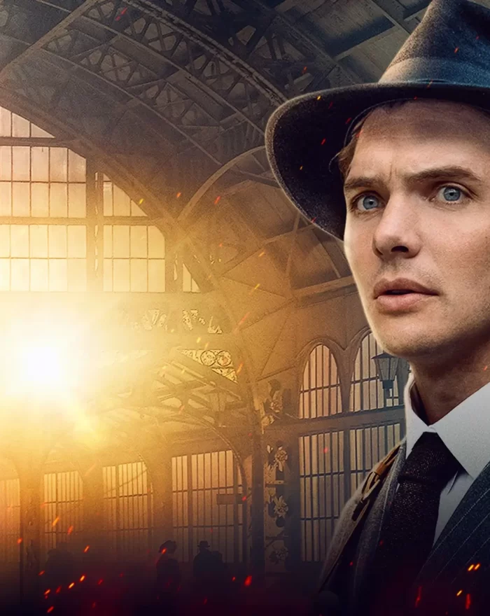 "Fuga da Alemanha". Em 1939, Hitler fechou as fronteiras, prendendo 85 missionários americanos que serviam na Alemanha. Sua fuga dramática da Alemanha nazista foi um evento importante na história da igreja moderna. Legenda descritiva disponível. Com Paul Wuthrich, Sebastian Michael Barr, David McConnell, Landon Henneman, Brad Witbeck, Scarlett Hazen, Trystyn Roberts, Kevin Kirschenmann e Bruce Newbold.