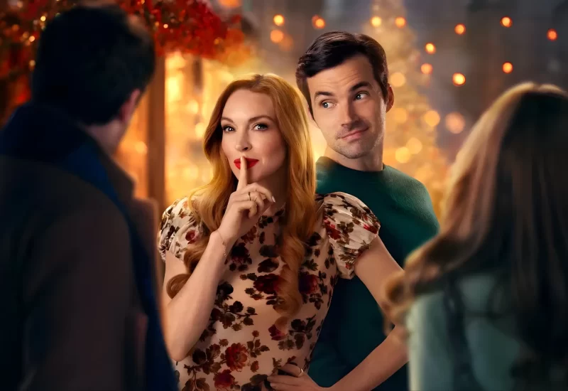 Em "Nosso Segredinho", após descobrir que seus parceiros amorosos são irmãos, um ex-casal que se odeia precisa passar o Natal sob o mesmo teto e esconder que já foram namorados. Com Lindsay Lohan, Ian Harding, Kristin Chenoweth, Jon Rudnitsky, Dan Bucatinsky, Jake Brennan, Judy Reyes, Katie Baker e Tim Meadows.