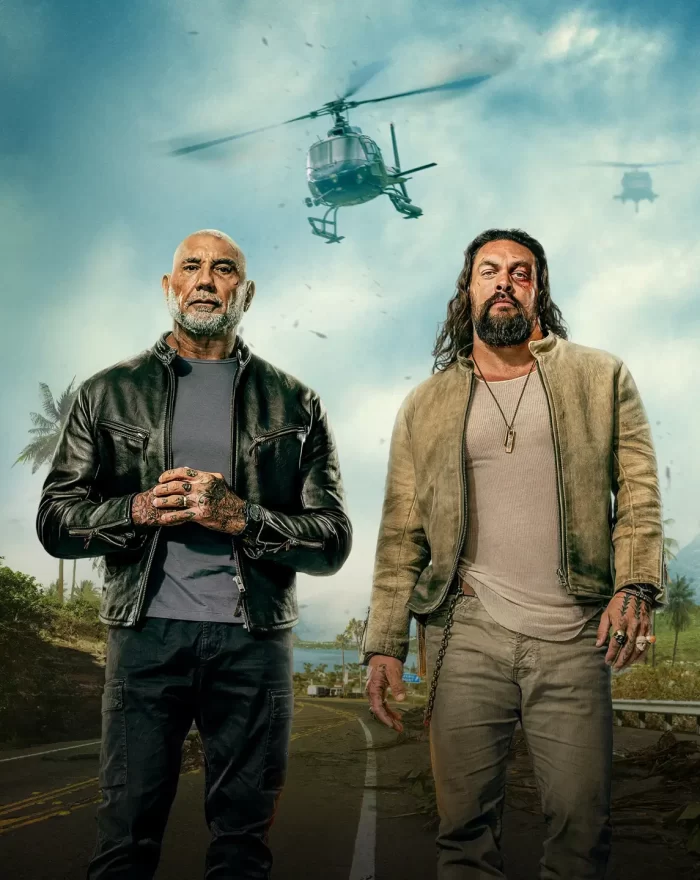 Em "Dupla Perigosa", dois meios-irmãos que não se falavam há muito, Jonny e James, se reencontram após a morte misteriosa do pai deles. Ao buscarem a verdade, desvendam segredos de uma conspiração que pode destruir a família. Com Dave Bautista, Jason Momoa, Claes Bang, Temuera Morrison, Jacob Batalon, Frankie Adams, Miyavi, Stephen Root e Morena Baccarin.