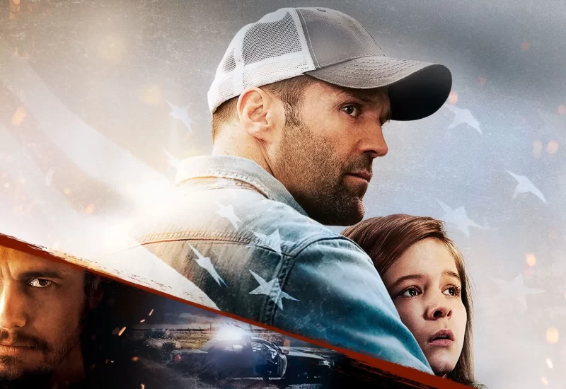 Em "Linha de Frente", Phil Broker é um ex-agente do Departamento de Combate a Narcóticos, nos Estados Unidos. Tentando escapar de seu passado, ele se muda para uma tranquila cidade do interior. Com o tempo, percebe que a comunidade não é tão pacata assim e terá que enfrentar um grupo de traficantes liderados por Gator. Com Jason Statham, James Franco, Izabela Vidovic, Kate Bosworth, Marcus Hester, Clancy Brown, Winona Ryder, Omar Benson Miller e Rachelle Lefevre.