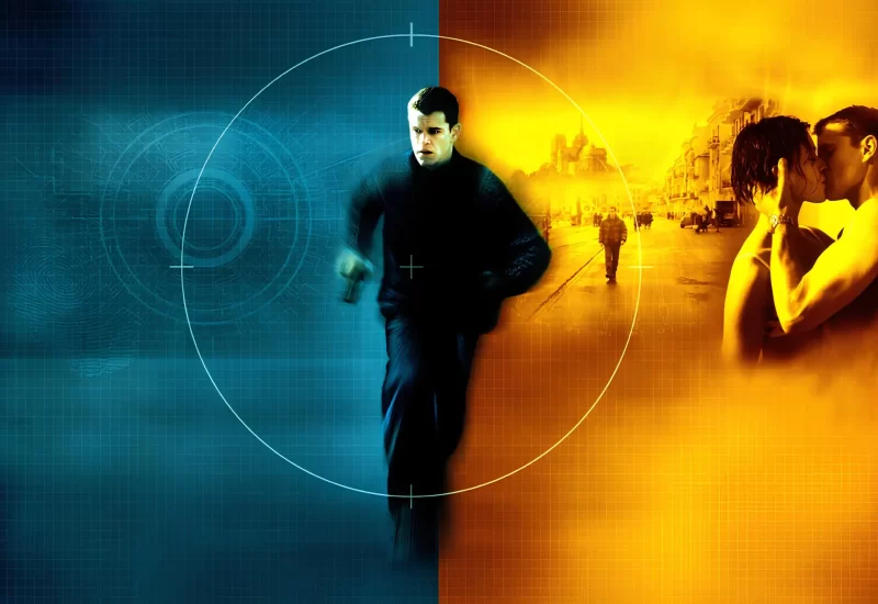 Em "A Identidade Bourne", um homem sem memória é resgatado do oceano por um barco de pesca. Sobre si, ele só sabe que tem talento para matar e um chip implantado no quadril. Enquanto busca sua história, tenta escapar de pessoas que, inexplicavelmente, querem matá-lo. Com Matt Damon, Franka Potente, Chris Cooper, Clive Owen, Brian Cox, Adewale Akinnuoye-Agbaje, Gabriel Mann, Julia Stiles e Walton Goggins.