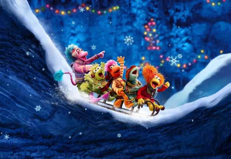 Em "A Magia Começa na Rocha Encantada", quando as festas de fim de ano são repletas de aventuras e desafios inesperados, os Fraggles aprendem a valorizar cada dia por ser único e especial, como um floco de neve. Com Lilli Cooper e Lele Pons.