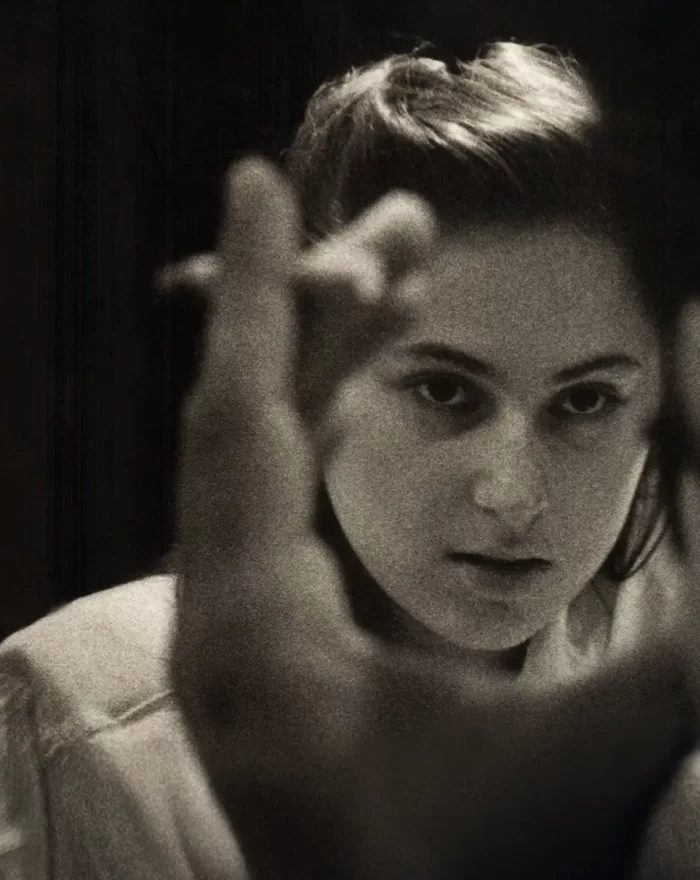 Em "A Rainha do Xadrez", fenômeno do xadrez, Judit Polgár enfrenta dúvidas, preconceitos e o invencível Garry Kasparov para ocupar seu lugar entre os melhores da história.