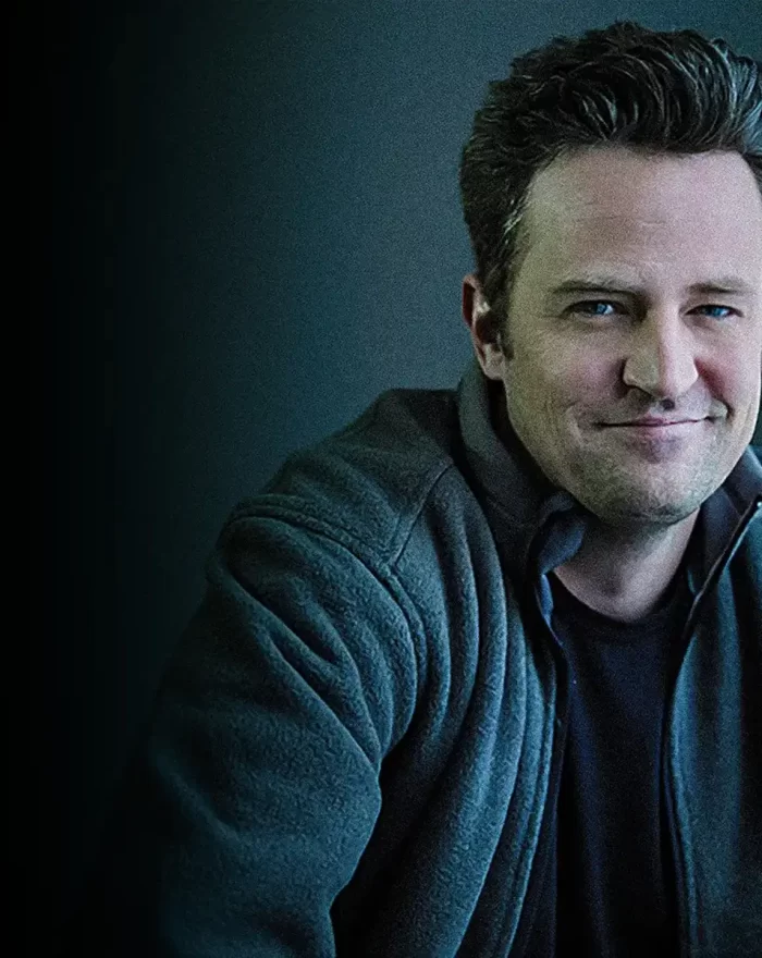 "Matthew Perry: Uma Tragédia de Hollywood". O documentário examina a morte de Matthew Perry e as acusações criminais contra cinco pessoas, incluindo dois médicos e uma mulher conhecida como a "rainha da cetamina" de Hollywood.