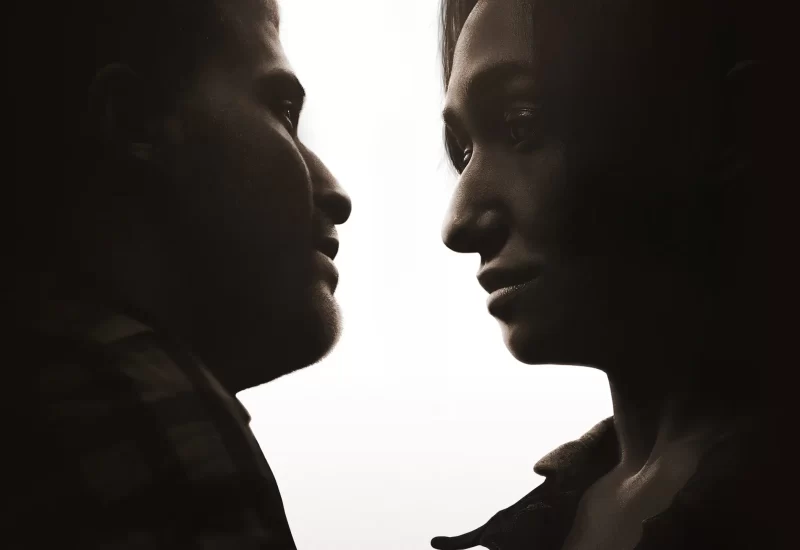 Em "Preparação para a Próxima Vida", Aishe, uma uigur que trabalha nas cozinhas clandestinas de Nova York, conhece Skinner, um jovem soldado problemático. Ao se apaixonarem, Aishe se vê dividida entre construir uma vida melhor ao lado dele ou seguir sozinha o próprio caminho. Com Sebiye Behtiyar, Fred Hechinger, Landyn Lu, Ella Rouwen Chen, B. Todd Johnston, Maxwell Almono, Justin Cotta, Alicher Adill e Dralla Aierken.